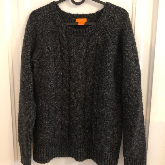 Sweater - Picture 1 of 2